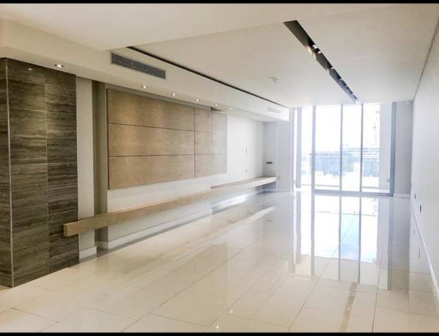 2 BEDROOM APARTMENT FOR SALE IN SANDHURST